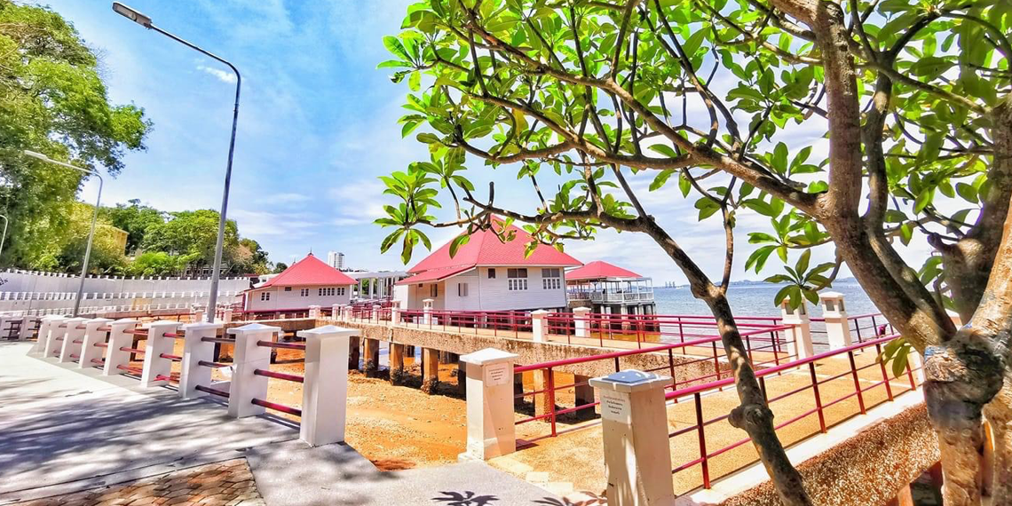 เรือนน้ำสมเด็จ